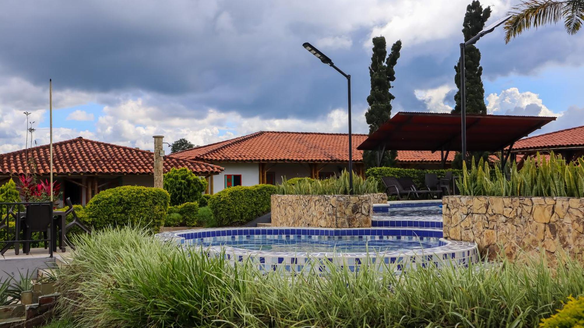 Hotel Parque De Los Arrieros Montenegro Eksteriør billede